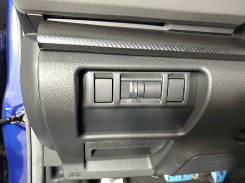 Used 2025 Subaru Crosstrek 2.5i Sport w/ Crosstrek Mirror Package image 28