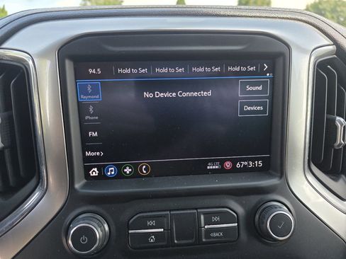 Used 2020 Chevrolet Silverado 1500 LT AWD/4WD image 23