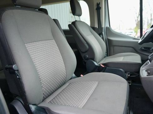 Used 2023 Ford Transit 350 XLT RWD image 9