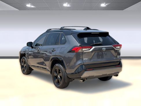 Used 2021 Toyota RAV4 XSE AWD/4WD image 3