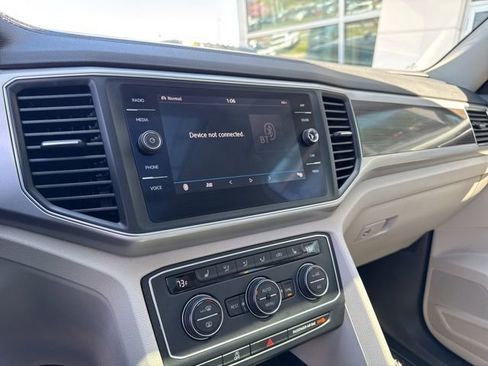 Used 2019 Volkswagen Atlas SE w/ Panoramic Sunroof Package AWD/4WD image 13