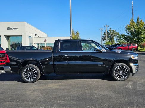 Used 2025 RAM 1500 Limited w/ Trailer Tow Group image 5