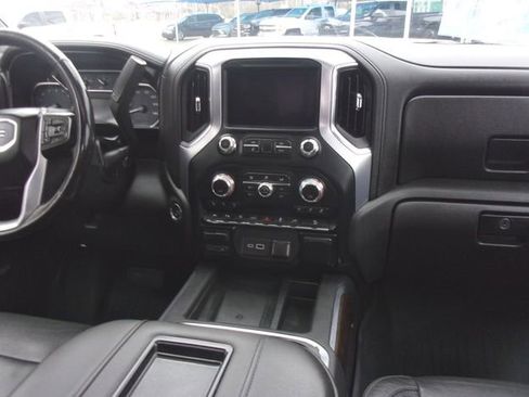 Used 2019 GMC Sierra 1500 SLT w/ SLT Premium Plus Package AWD/4WD image 24
