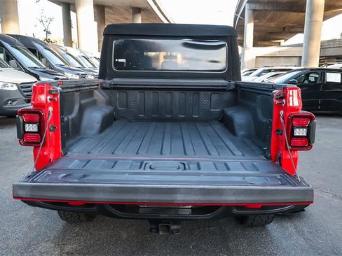 Used 2020 Jeep Gladiator Rubicon image 28