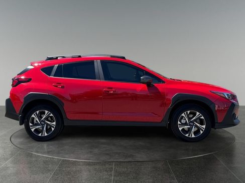 Used 2024 Subaru Crosstrek 2.0i Premium AWD/4WD image 10