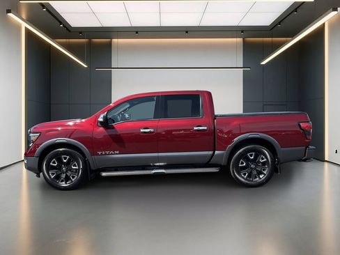 Used 2024 Nissan Titan Platinum Reserve w/ Moonroof Package RWD image 2