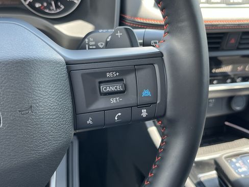 Used 2025 Nissan Rogue SV w/ Rock Creek Premium Package AWD/4WD image 27