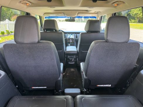 Used 2018 Ford Flex Limited w/ Equipment Group 301A AWD/4WD image 15