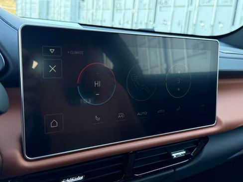 New 2026 Lotus Emira SE image 27