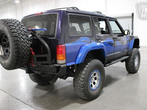 Used 1999 Jeep Cherokee Classic image 18