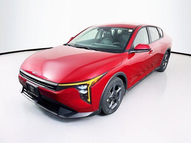 Certified 2025 Kia K4 FWD image 1