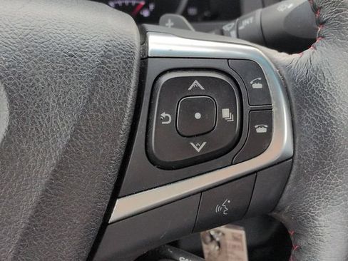 Used 2016 Toyota Camry SE FWD image 23