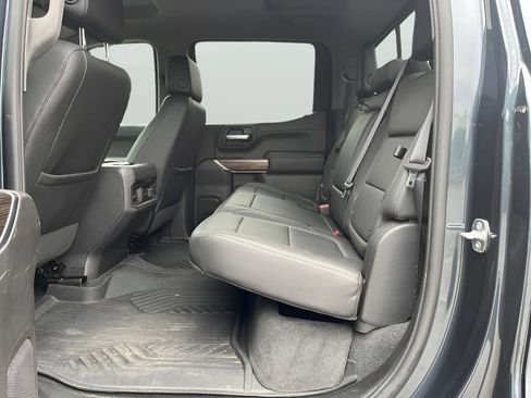 Used 2021 Chevrolet Silverado 1500 LT Trail Boss w/ Convenience Package II image 9