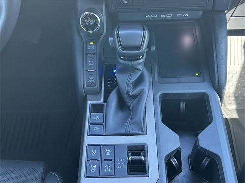 Used 2024 Toyota Land Cruiser image 26