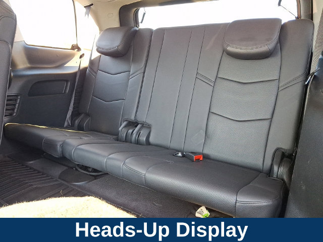 Used 2020 Cadillac Escalade Premium Luxury AWD/4WD image 17