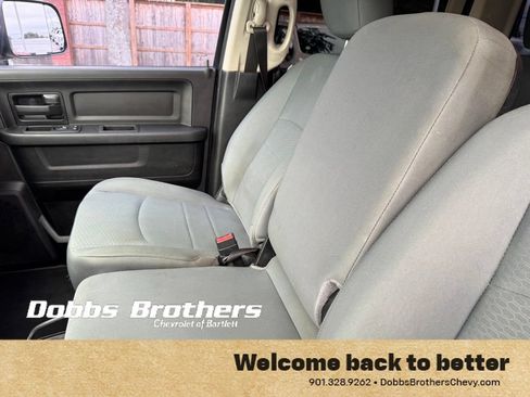 Used 2018 RAM 2500 Tradesman w/ Chrome Appearance Group AWD/4WD image 26