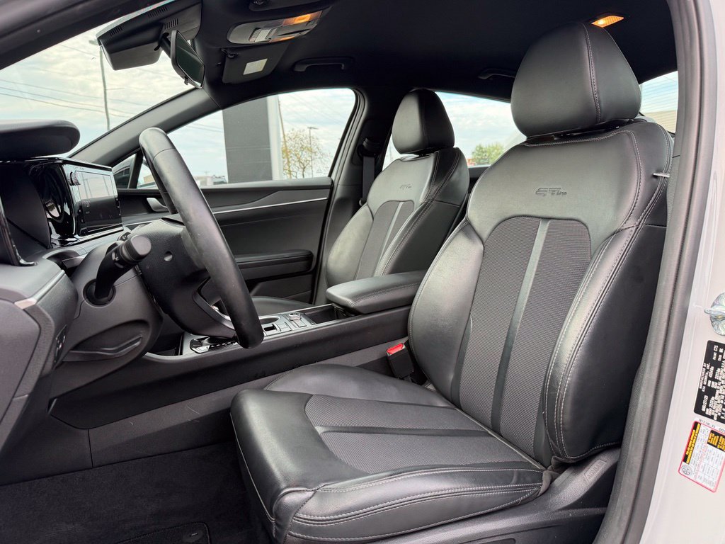 Used 2023 Kia K5 GT-Line w/ GT-Line Premium Package FWD image 10