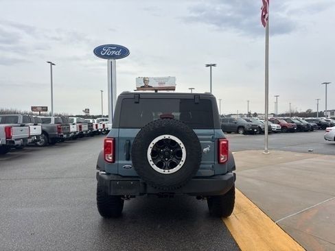 Used 2023 Ford Bronco Big Bend w/ Sasquatch Package image 4