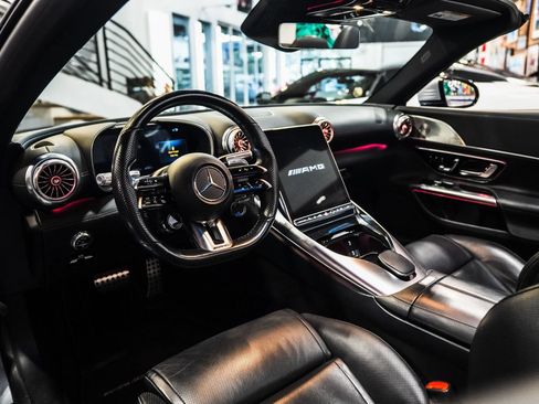 Used 2022 Mercedes-Benz SL 55 AMG 4MATIC image 13
