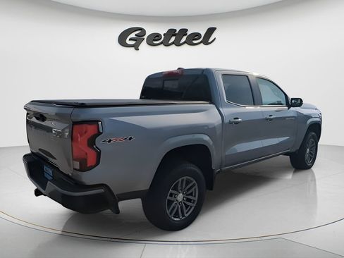Used 2023 Chevrolet Colorado LT w/ LT Convenience Package image 8