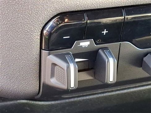 Used 2021 RAM 2500 Big Horn image 17