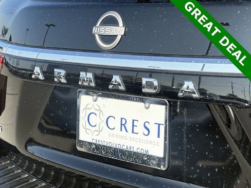 Used 2024 Nissan Armada Platinum w/ Captain's Chairs Package image 7