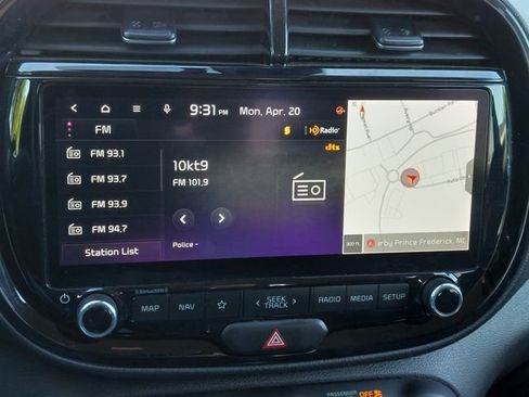 Used 2024 Kia Soul S FWD image 36