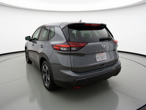Used 2025 Nissan Rogue SV image 6