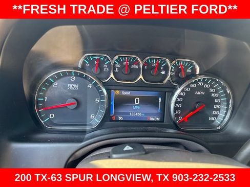 Used 2015 Chevrolet Suburban LTZ RWD image 13