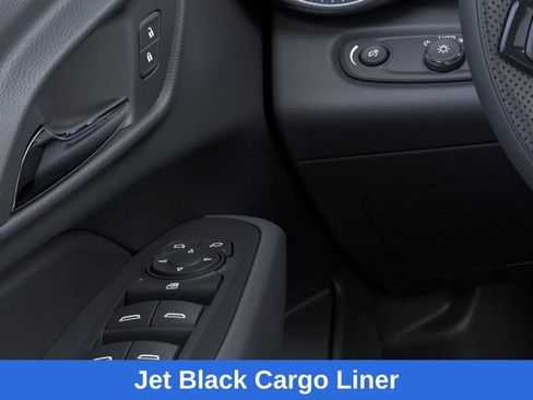 New 2026 Chevrolet Trax LS w/ LS Convenience Package FWD image 23