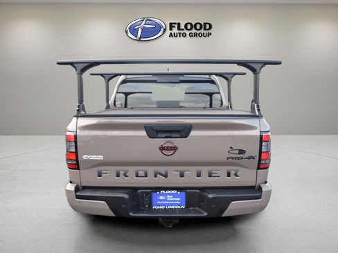 Used 2023 Nissan Frontier PRO-4X w/ Pro Convenience Package AWD/4WD image 5