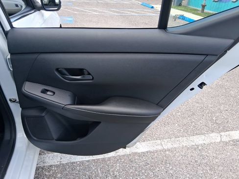 Used 2025 Nissan Sentra SV FWD image 20