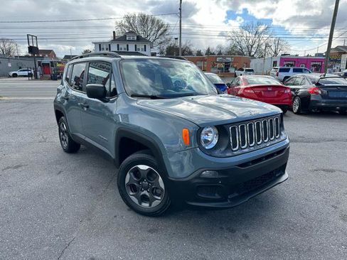 Used 2018 Jeep Renegade Sport w/ Power & Air Group image 2