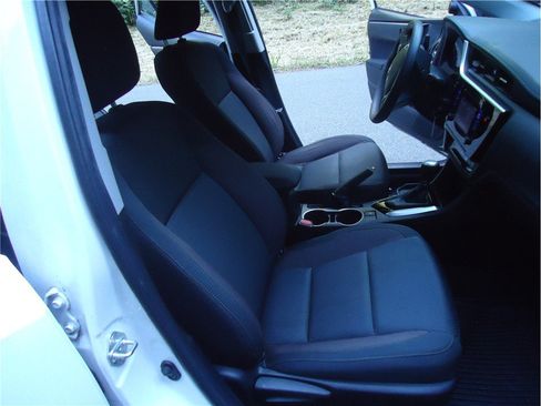 Used 2019 Toyota Corolla LE FWD image 14