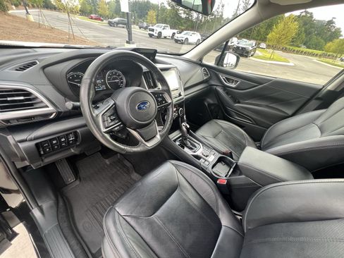 Used 2022 Subaru Forester Touring AWD/4WD image 17