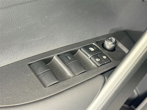 Certified 2026 Toyota Corolla Cross SE image 8