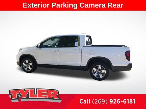 Certified 2025 Honda Ridgeline RTL image 4