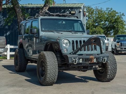 Used 2014 Jeep Wrangler Unlimited Sport w/ Quick Order Package 23S AWD/4WD image 8