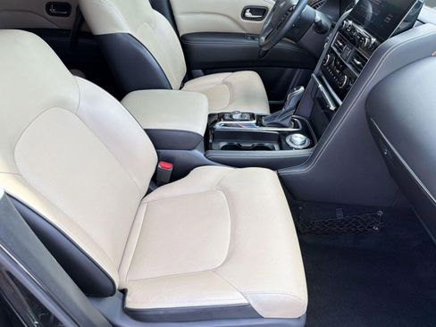 Used 2023 INFINITI QX80 Premium Select w/ Cargo Package AWD/4WD image 29