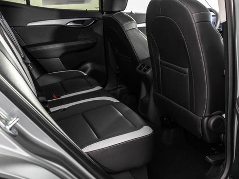 Used 2025 Buick Envision Sport Touring AWD/4WD image 39