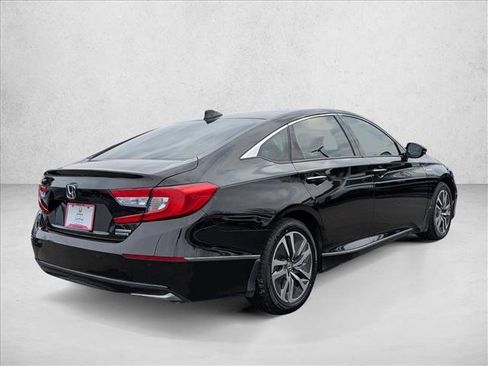 Certified 2019 Honda Accord Touring image 5