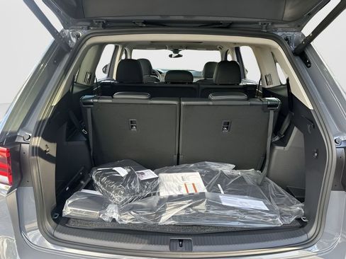 New 2026 Volkswagen Atlas SE FWD image 25
