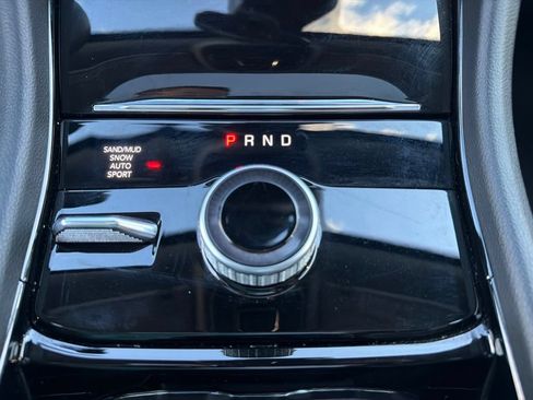 Used 2023 Jeep Grand Cherokee L Limited AWD/4WD image 36