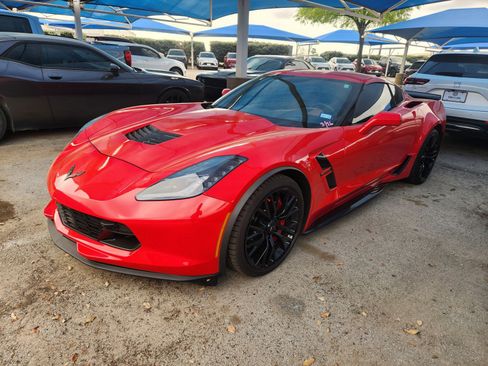 Used 2019 Chevrolet Corvette Grand Sport image 2