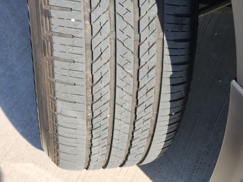 Certified 2024 Lexus NX 250 FWD w/ Towing Package (2000 Lbs) image 11