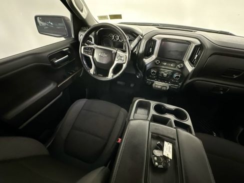 Used 2020 Chevrolet Silverado 1500 LT Trail Boss w/ Convenience Package AWD/4WD image 9
