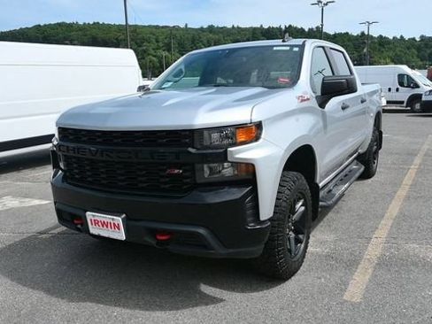 Used 2020 Chevrolet Silverado 1500 Custom Trail Boss w/ Custom Convenience Package AWD/4WD image 2