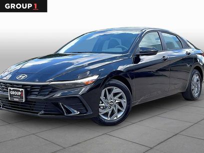 Used 2025 Hyundai Elantra Hybrid