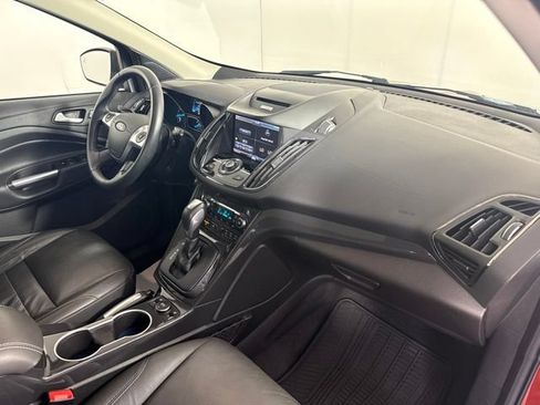 Used 2015 Ford Escape Titanium w/ Equipment Group 301A FWD image 33