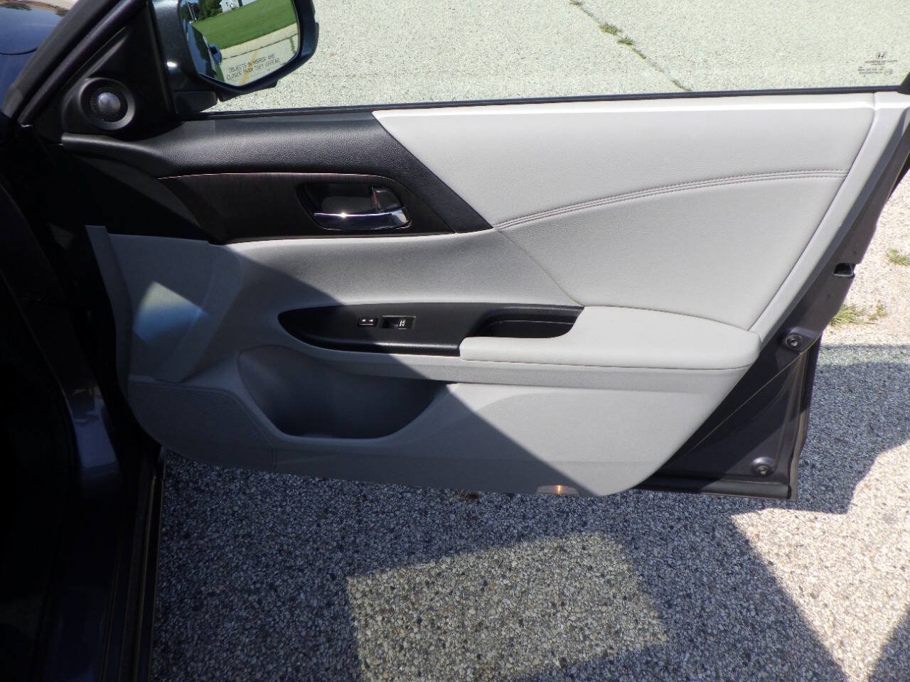 Used 2013 Honda Accord Touring image 15